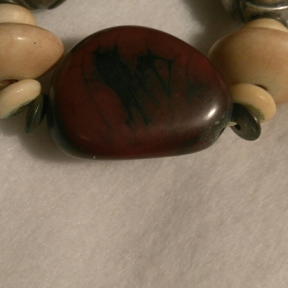 Vintage Les Bernard seed and bone neckless - Picture 4 of 4